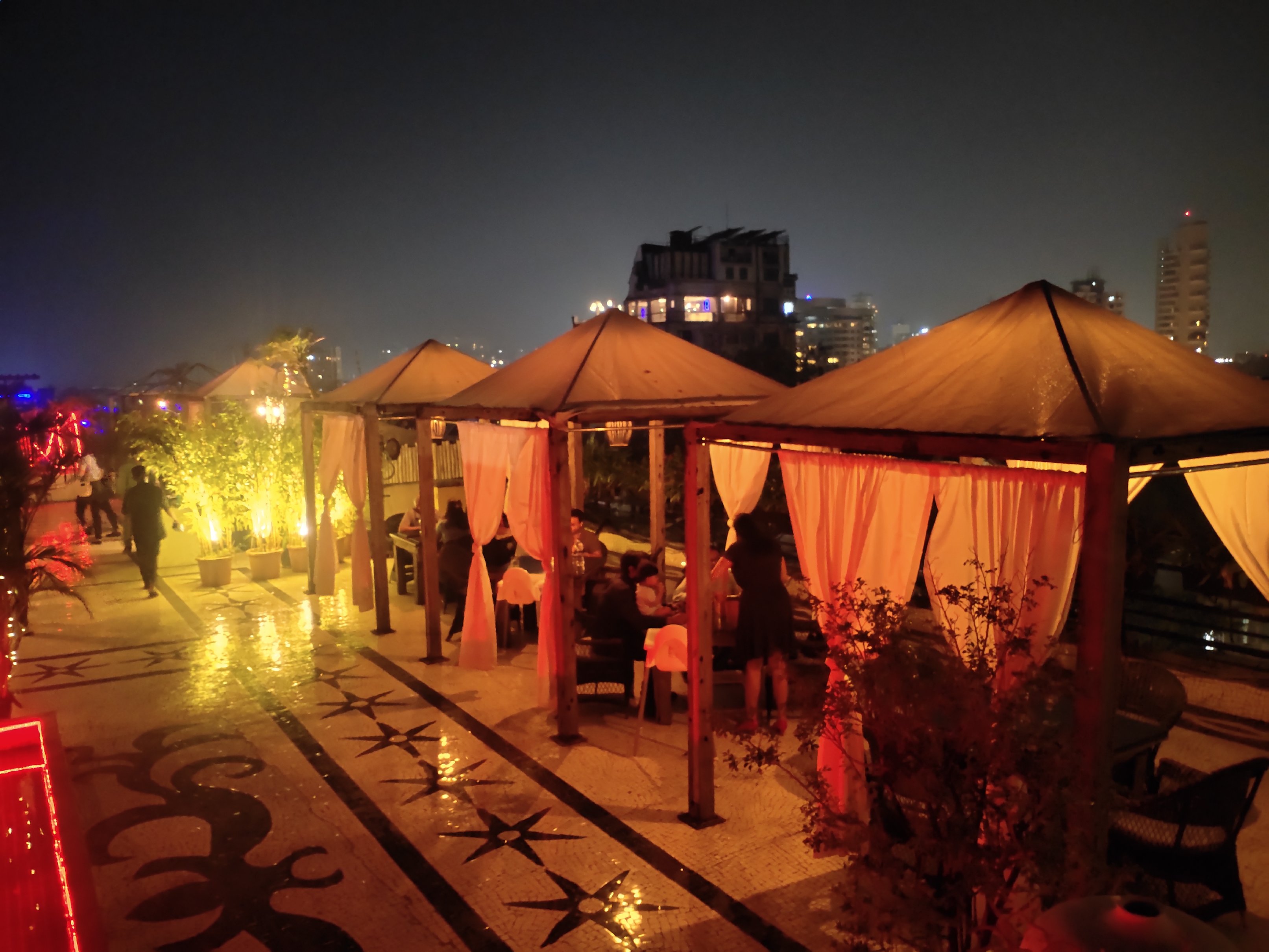 Hotel Arabiana- Colaba - Tap to explore photos