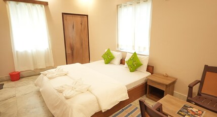 Shophori Wellness Retreat Room Type - Standard AC Double Bed Room