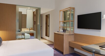 Welcomhotel by ITC Hotels, Raja Sansi, Amritsar Room Type - Club Room Double