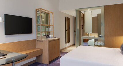 Welcomhotel by ITC Hotels, Raja Sansi, Amritsar Room Type - Deluxe Room Twin