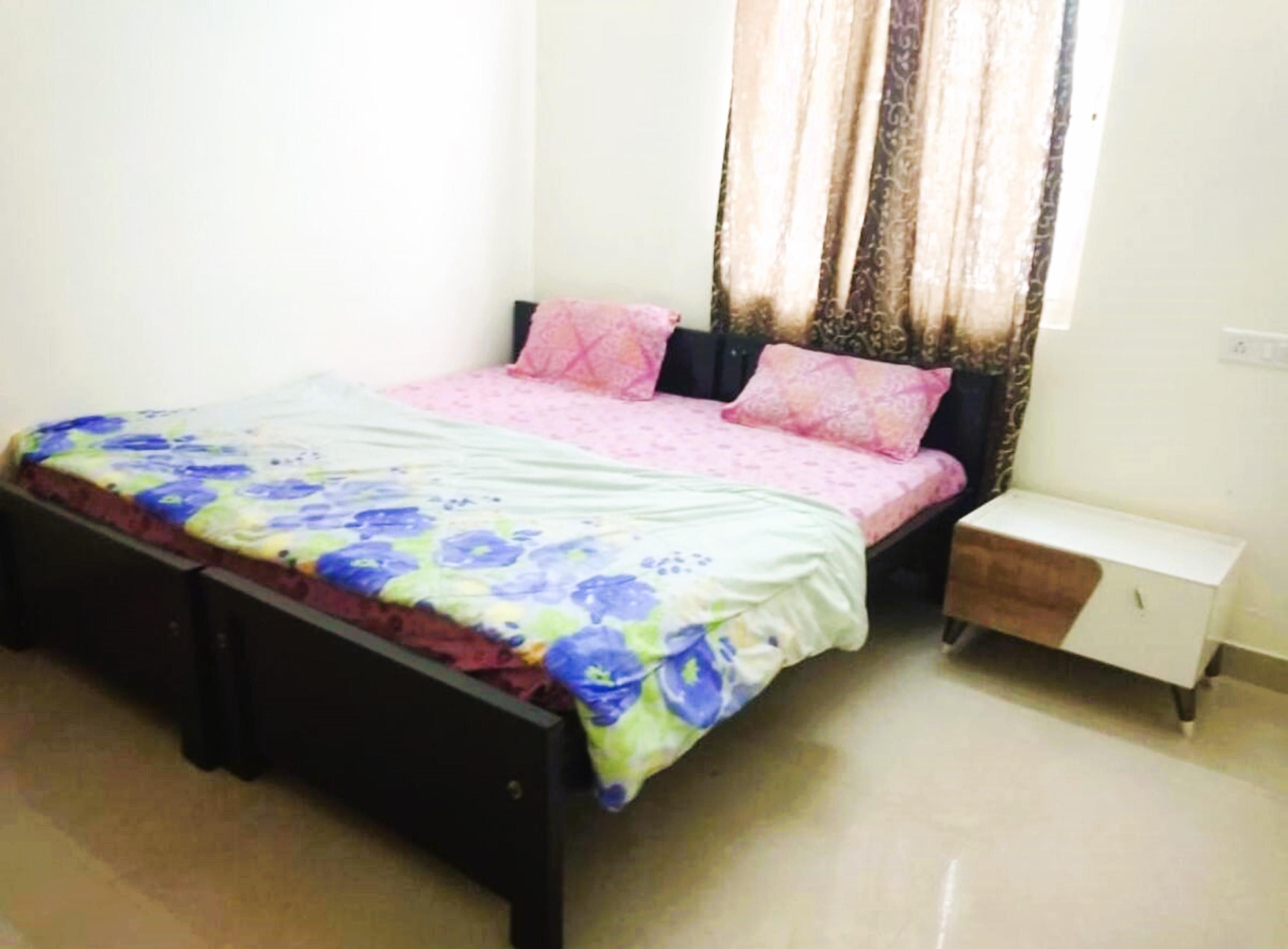 2 BHK Entire Flat Near E-City - Tap to explore photos