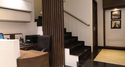 Hotel Suraj Inn Room Type - 4 single Bedded Family AC Deluxe Room