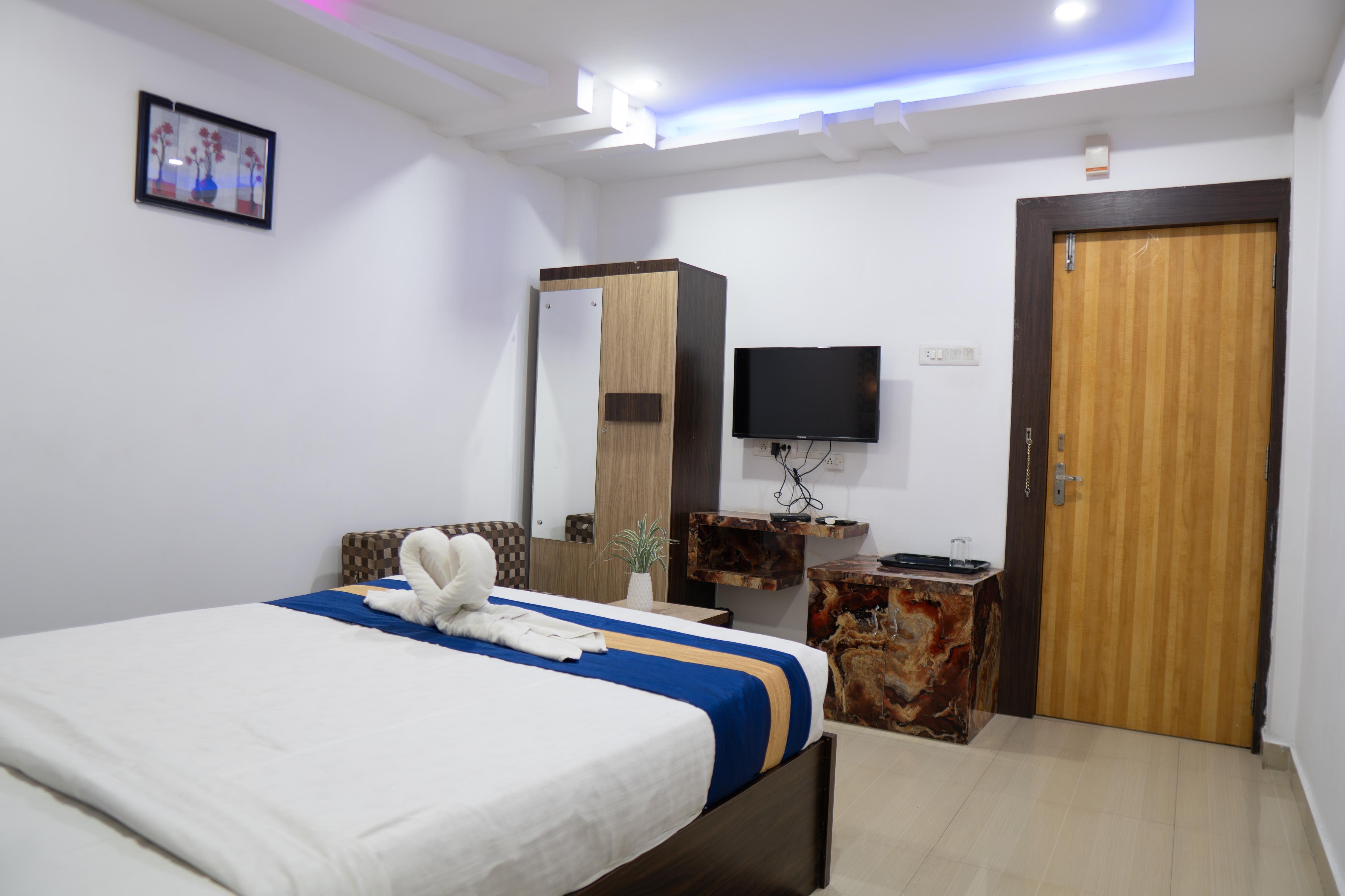 Mahira Residency Room Type - Super Deluxe