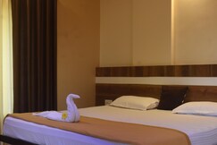 Hotel Akshay Palace