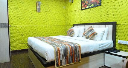 Hotel Bamboo Castle Room Type - Super Deluxe