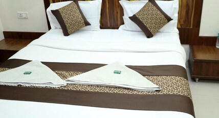 Hotel Sai Vishwakarma Palace Room Type - Double Bed Non A.C. Room