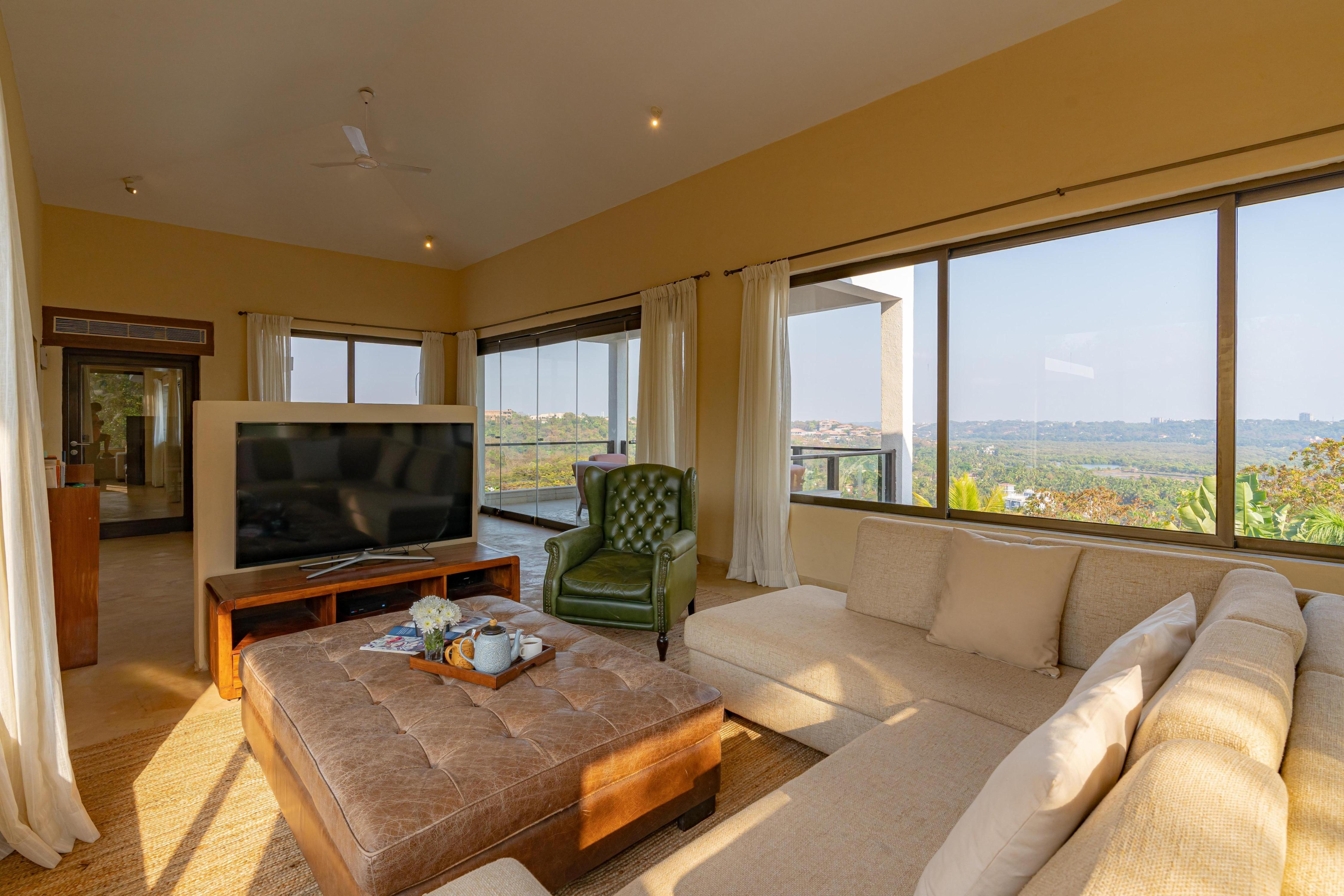 Hireavilla | Cliffhouse - 5BHK Hilltop Villa with Private Pool - Tap to explore photos