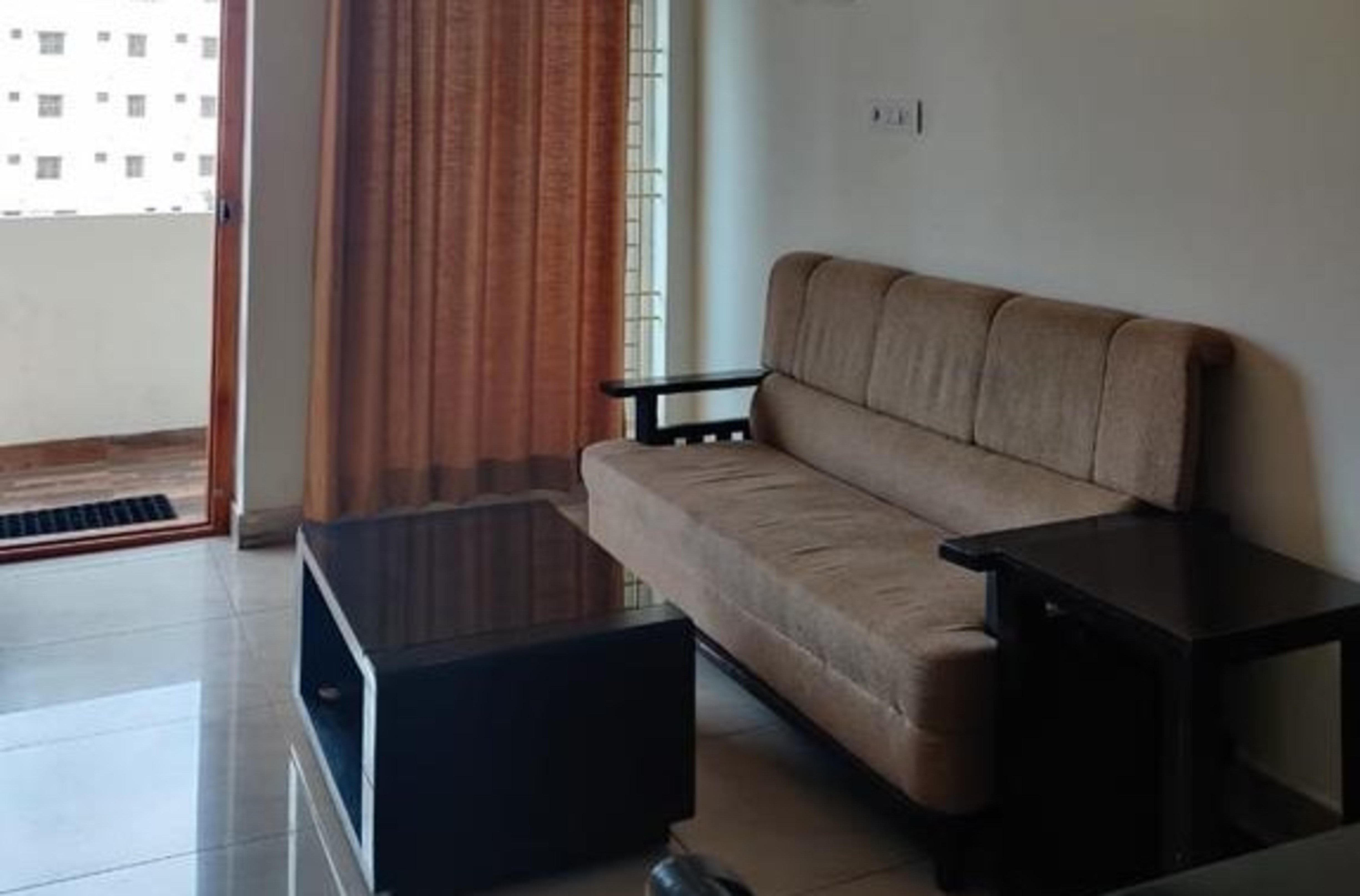  VAIBHAVA SERVICE APARTMENTS - Tap to explore photos