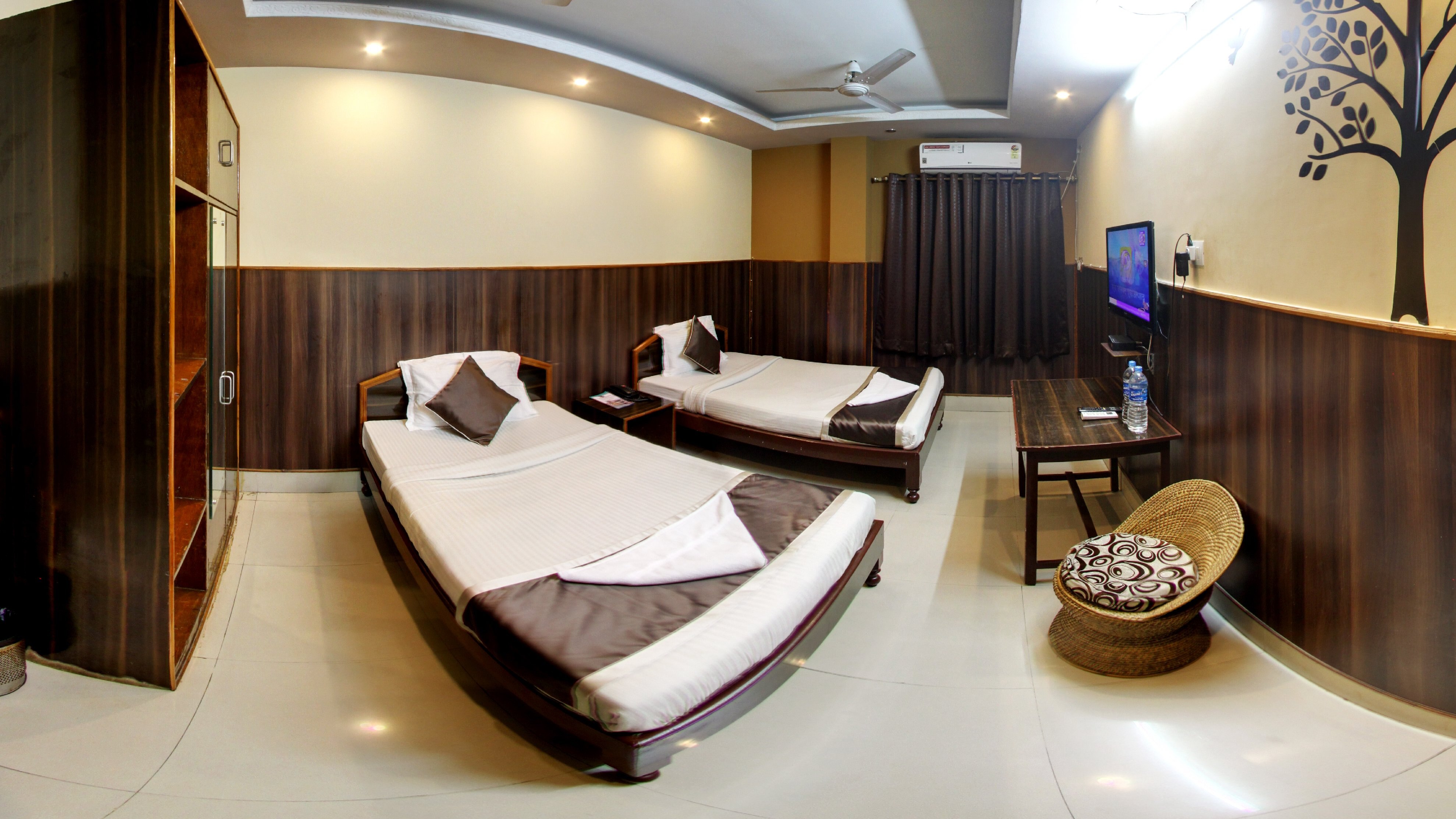 Main gallery
