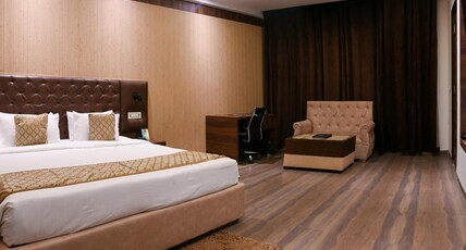 The Orlov Hotel Room Type - DELUXE ROOM