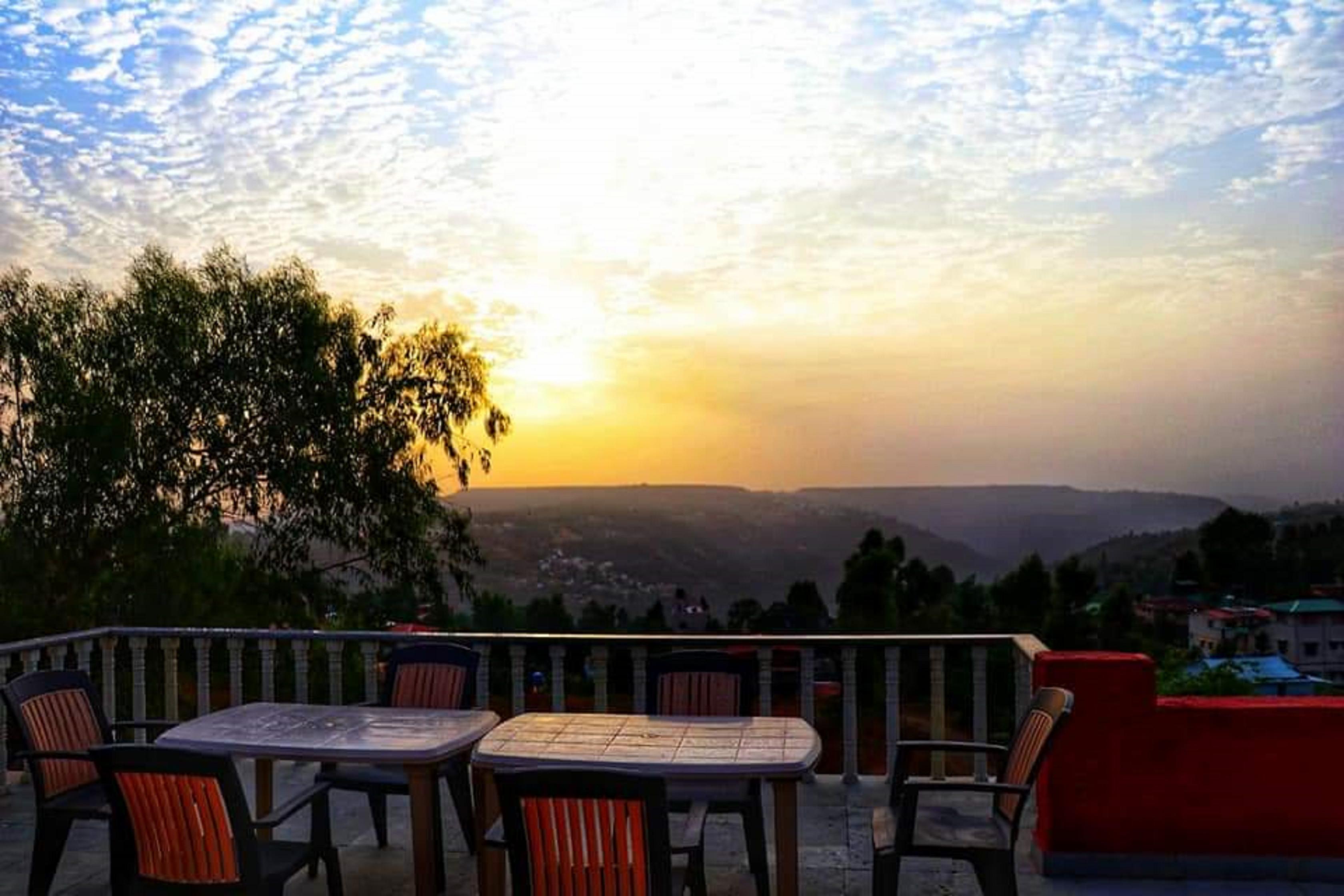 Valley Green Villa A2 - Panchgani - Tap to explore photos