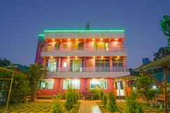 Prajakta Holiday Inn