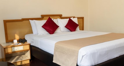 Presidency Towers Kochi Room Type - STANDARD KING ROOM Presidency Towers Kochi Room Type - STANDARD KING ROOM