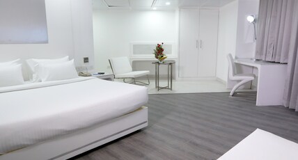 Shravanthi Sarovar Portico JP Nagar Room Type - Premier Suite - 1 Double Bed Shravanthi Sarovar Portico JP Nagar Room Type - Premier Suite - 1 Double Bed