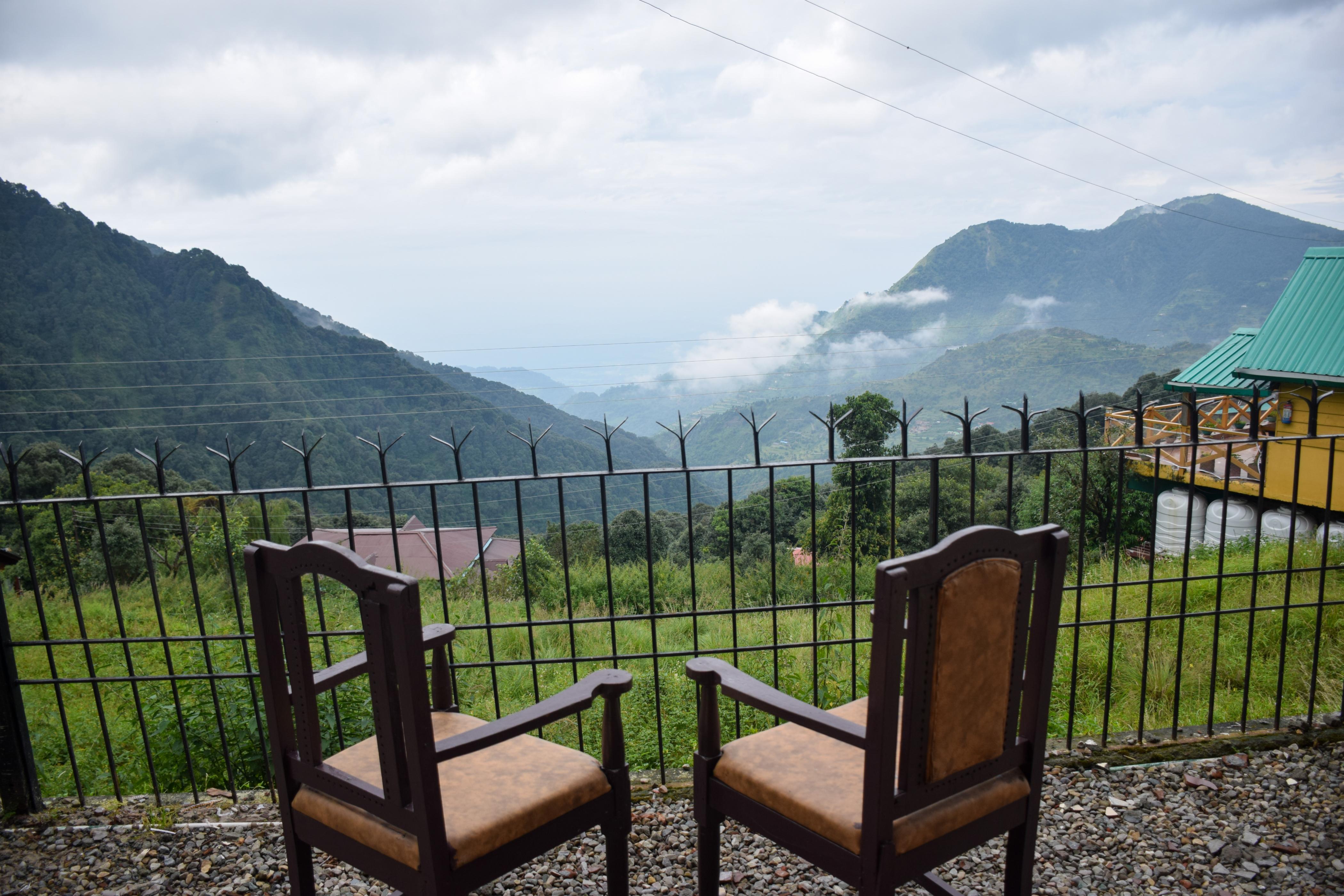 Hotel Monal Inn - Tap to explore photos