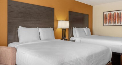 Best Western Aspen Hotel Room Type - 2 Queen Beds, Non-Smoking, Microwave And Refrigerator, Wi-Fi, Full Breakfast Best Western Aspen Hotel Room Type - 2 Queen Beds, Non-Smoking, Microwave And Refrigerator, Wi-Fi, Full Breakfast