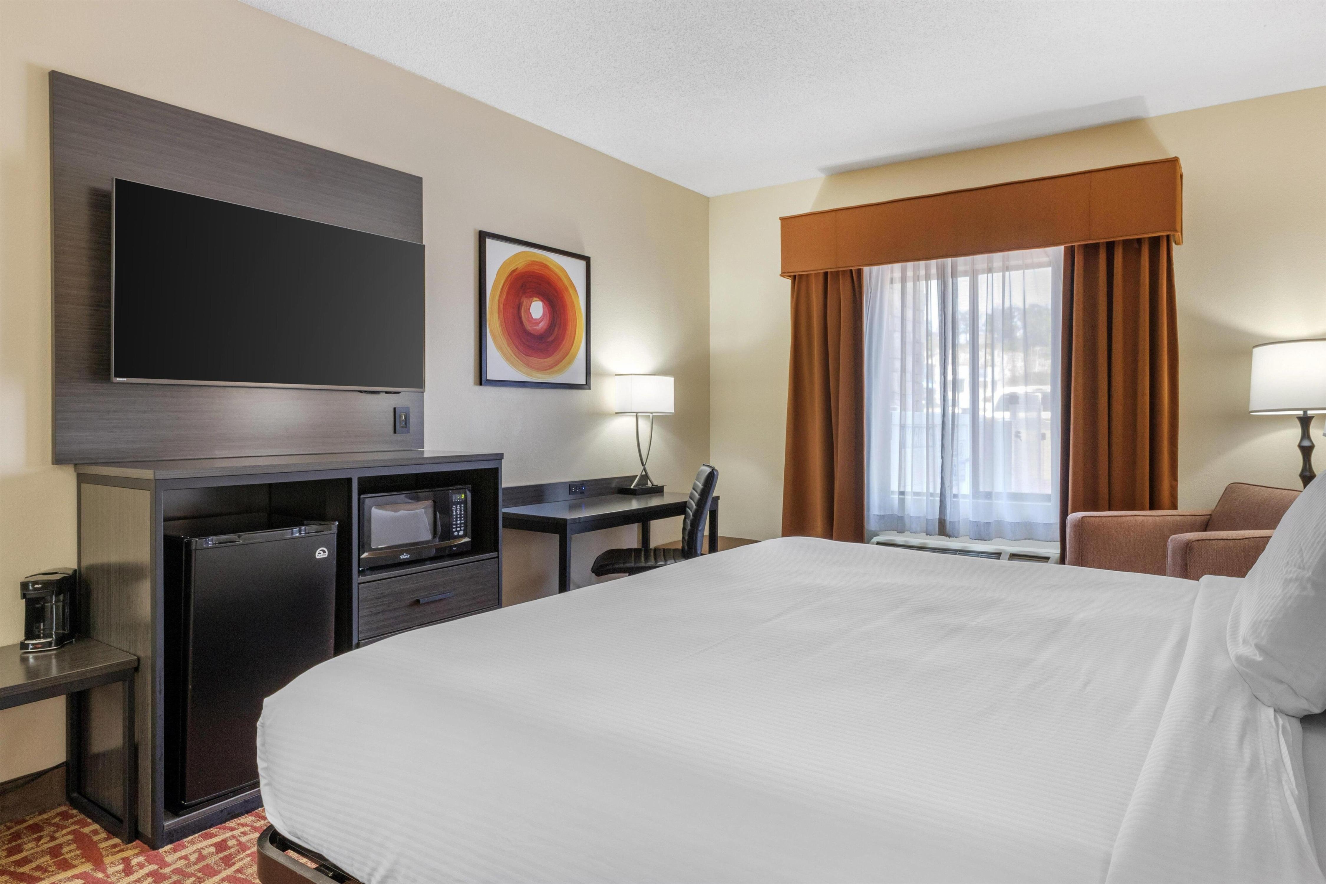 Best Western Aspen Hotel - Tap to explore photos