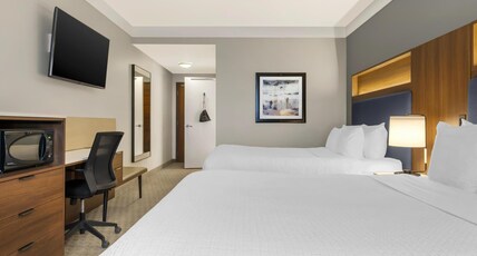 Best Western Plus Revelstoke Room Type - Accessible - 2 Queen, Mobility Accessible, Bathtub, Pet Friendly Room, Microwave And Refrigerator, W