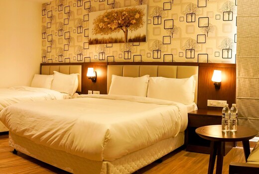Hotel D Dev