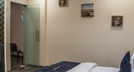 Vadpadrka Hotel and Resort Room Type - Suite Room