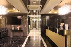 Pratunam Atrium Hotel