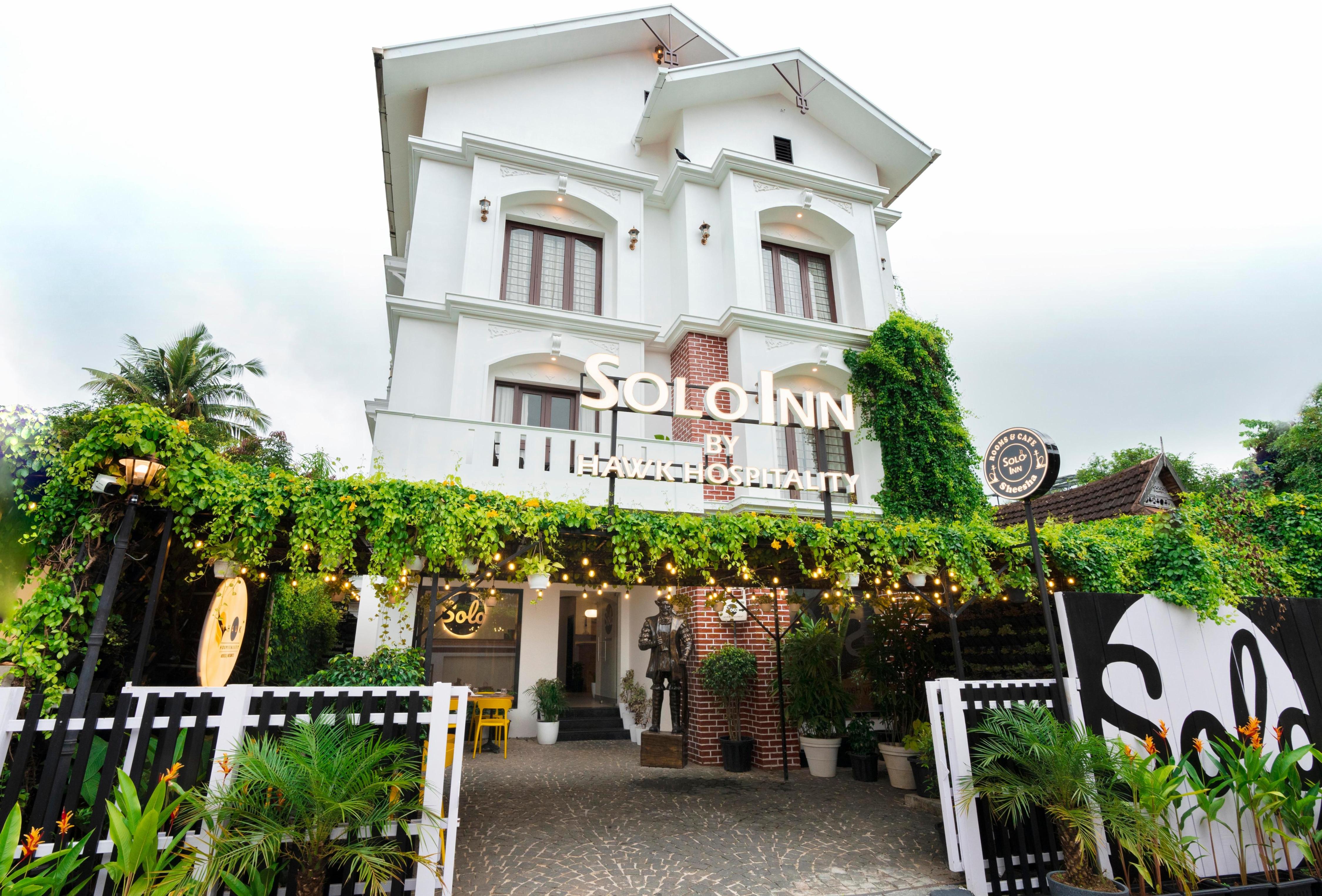SOLO INN BY HAWK HOSPITALITY