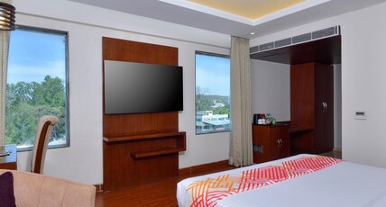 Ginger Bhopal , Shahpura Lake Room Type - D-Luxe Queen Room Lake View