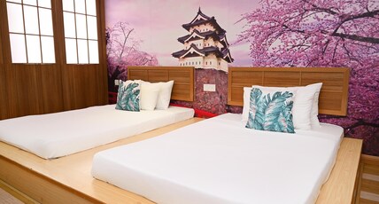 Swing & Pillows - USJ Taipan Room Type - Deluxe Twin Room