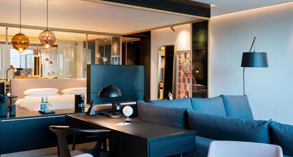 Andaz Munich Schwabinger Tor - a concept by Hyatt Room Type - ANDAZ ART SUITE Andaz Munich Schwabinger Tor - a concept by Hyatt Room Type - ANDAZ ART SUITE