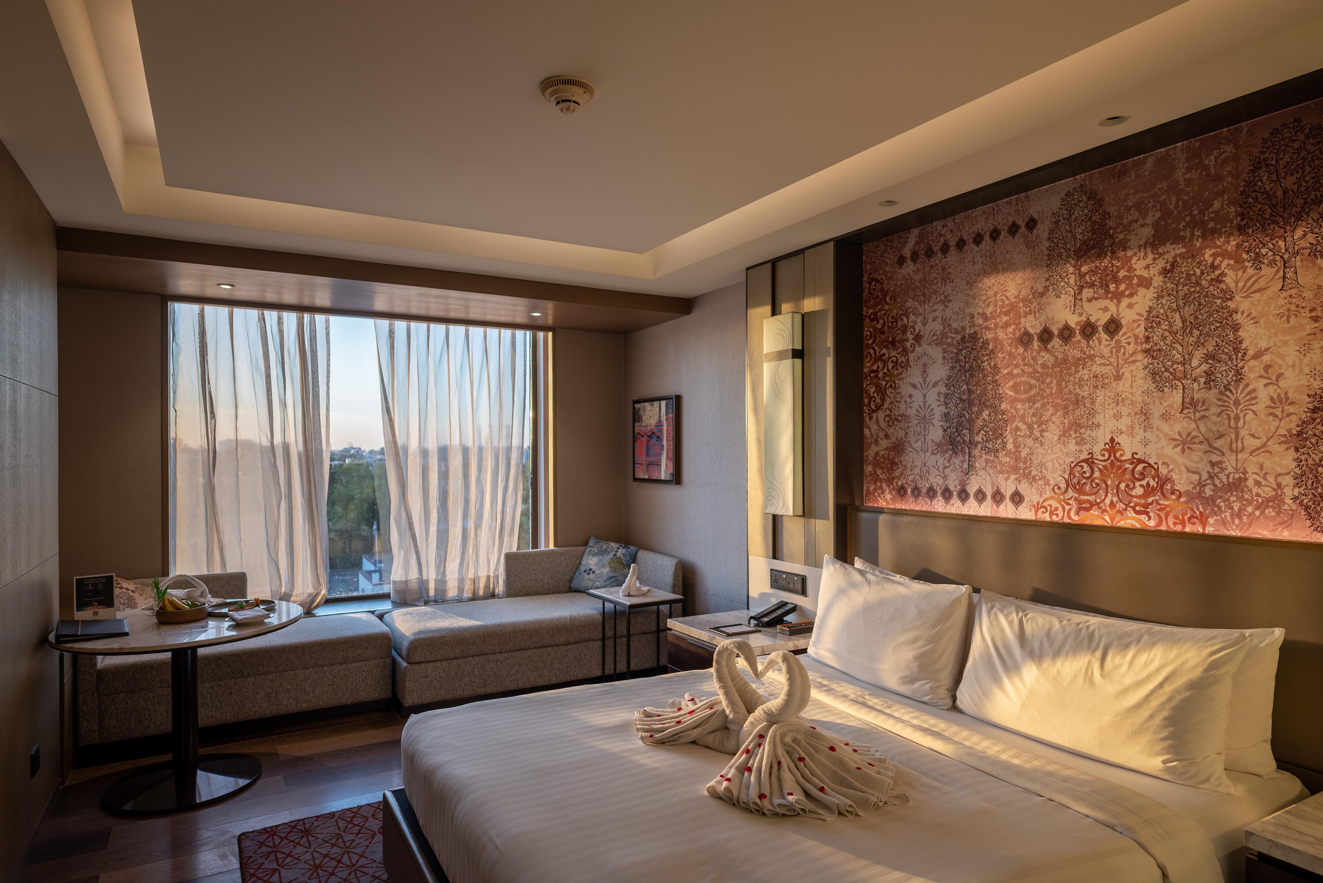 Courtyard by Marriott, Amritsar Room Type - Executive King City View, Higher Floor