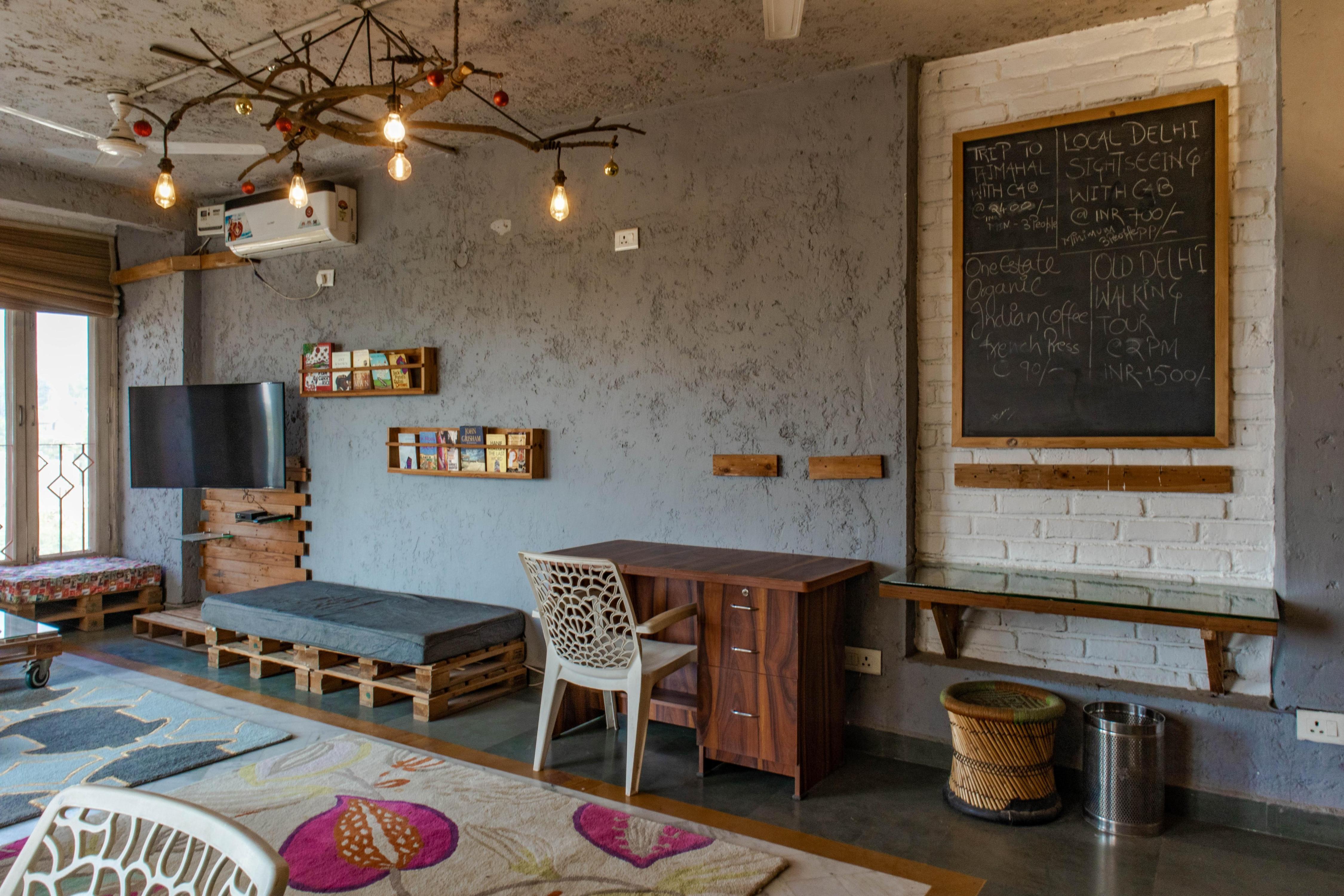 JHouse Hostel | Rooms & Dorms - Tap to explore photos