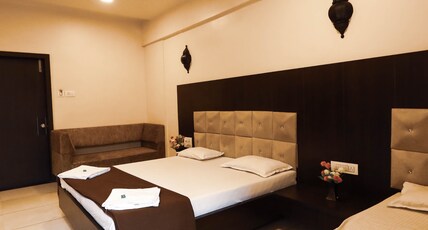 Hotel Kiran Room Type - Triple Bed Non Ac Hotel Kiran Room Type - Triple Bed Non Ac