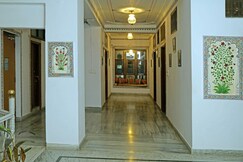 Pine Haveli