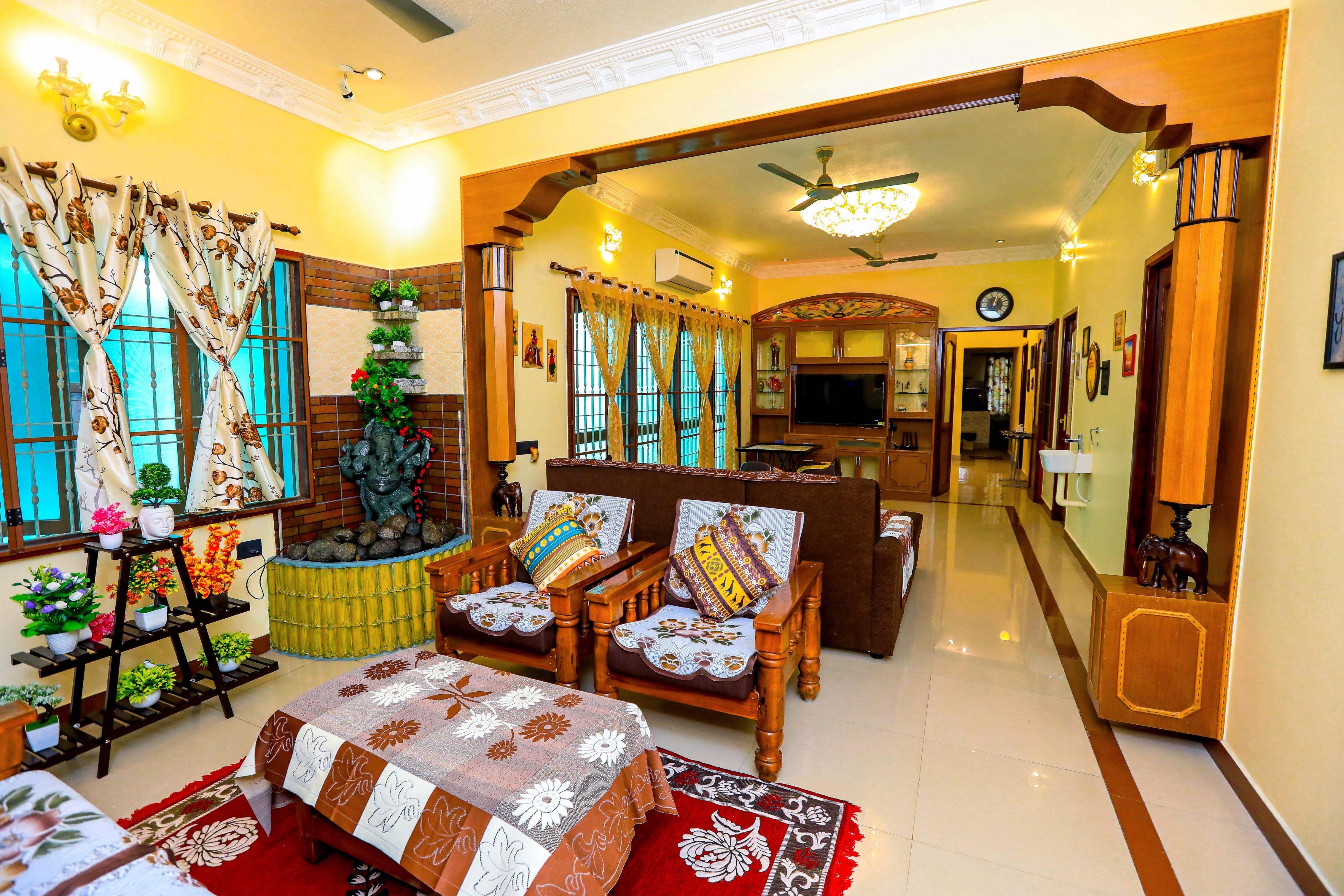 Bay Homes- 2BHK Premium Home Stay - Tap to explore photos