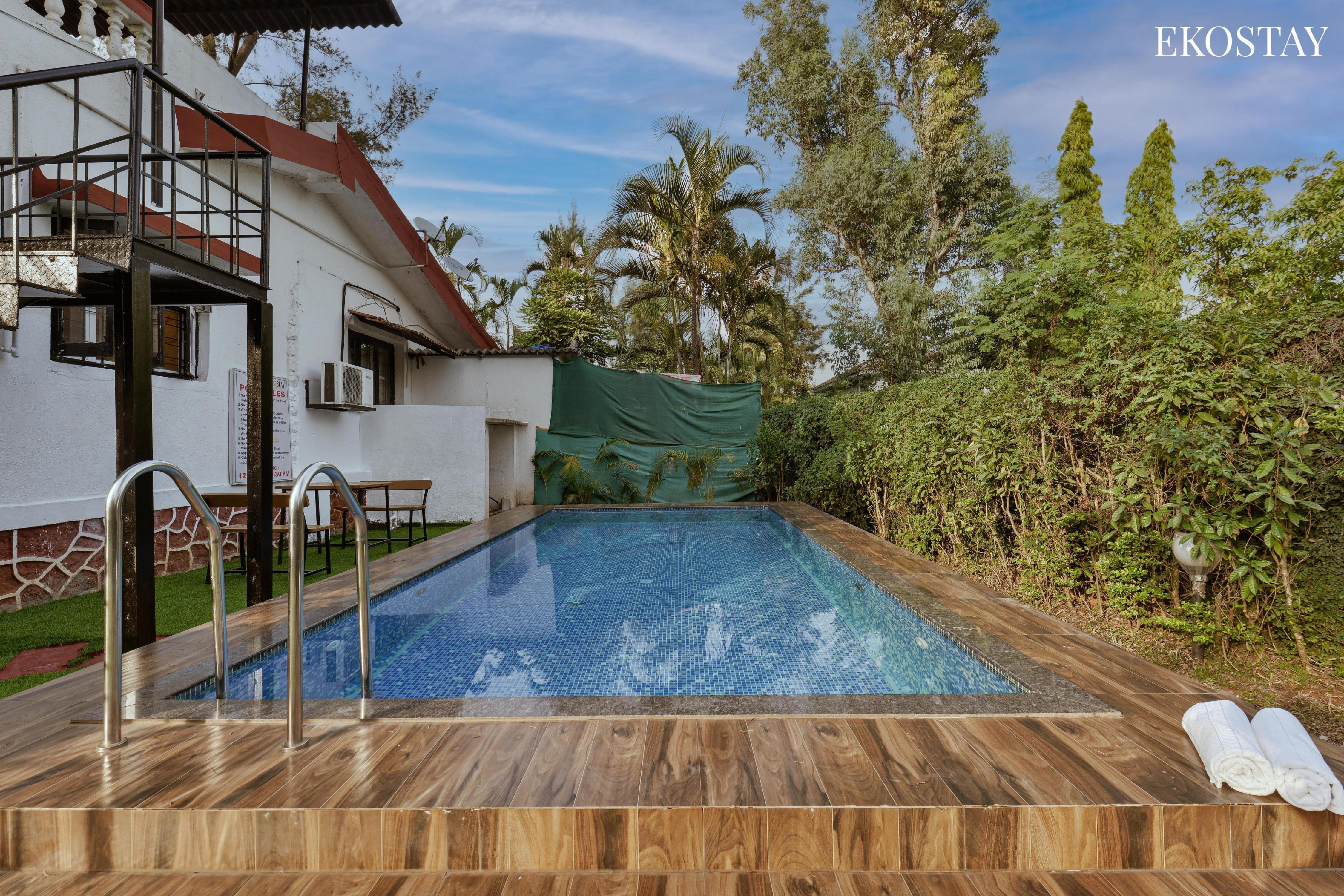 EKOSTAY - Deltin 2 BHK Pool Villa - Tap to explore photos