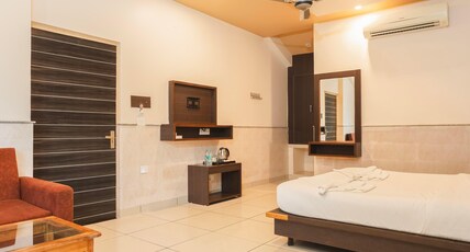 MVT Resort & Restaurant Room Type - Superior Room