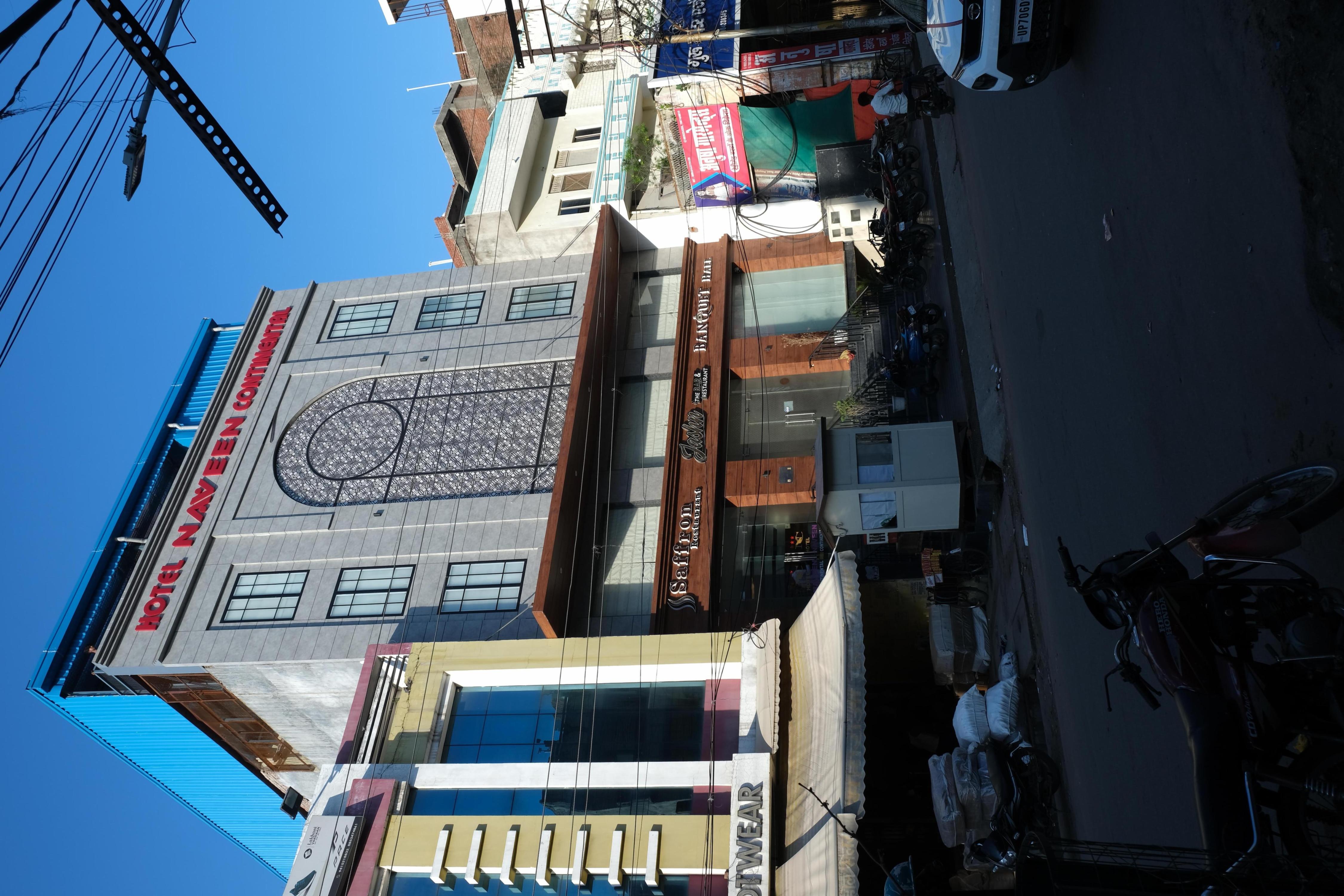 Hotel Naveen Continental @ 2Minutes Walk From Zero Road Bus Stand - Tap to explore photos