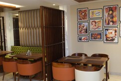 Address of Hotel Naveen Continental @ 2Minutes Walk From Zero Road Bus Stand