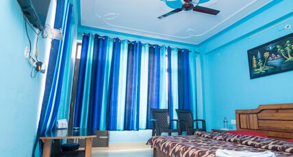 Hotel Janta Palace Room Type - Deluxe Room