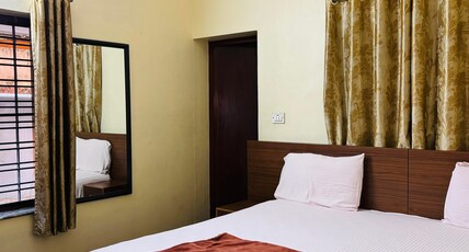 Shivalaya Homestay Thrissur Room Type - Deluxe Room AC
