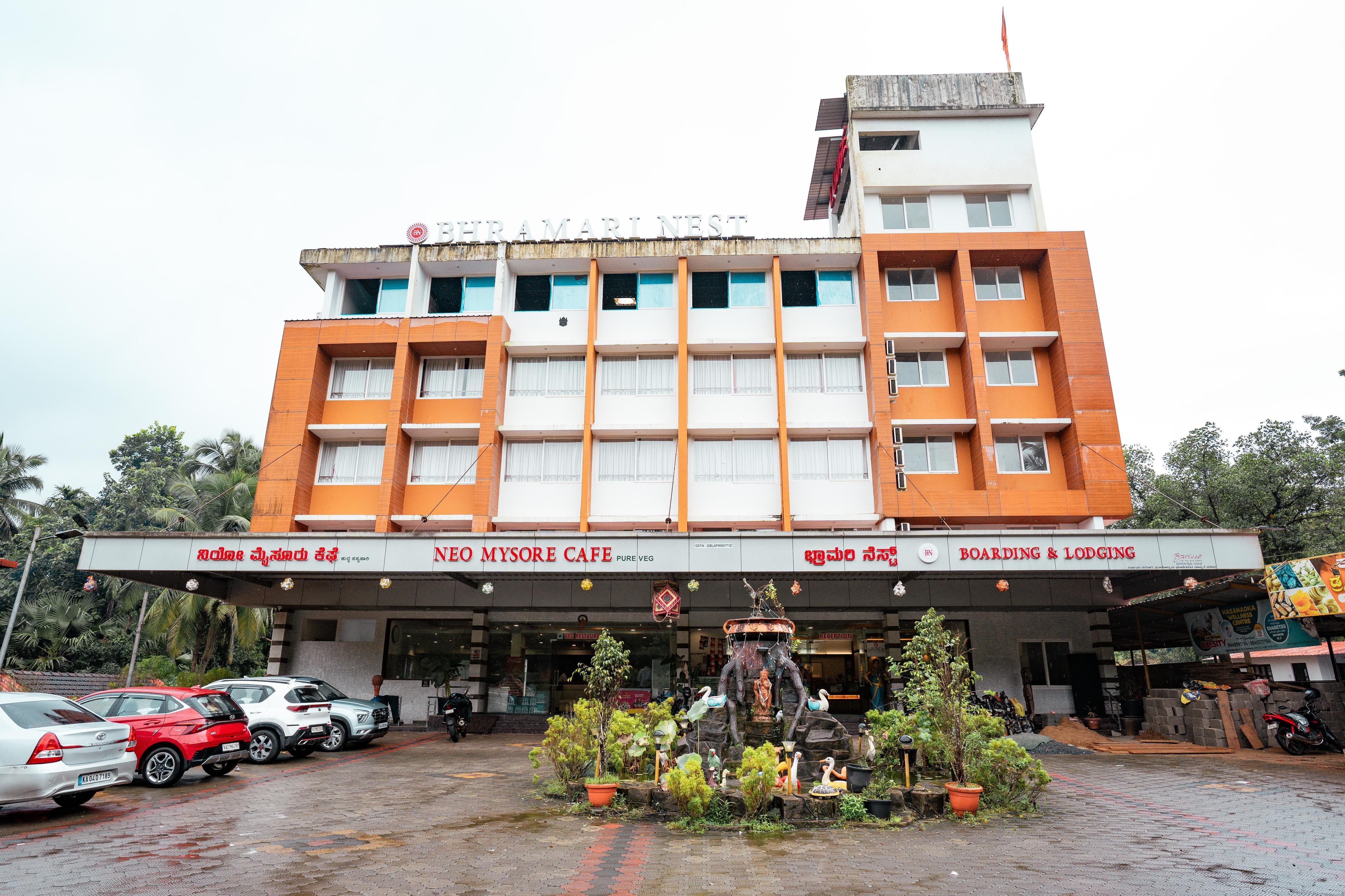 Hotel Bhramari Nest