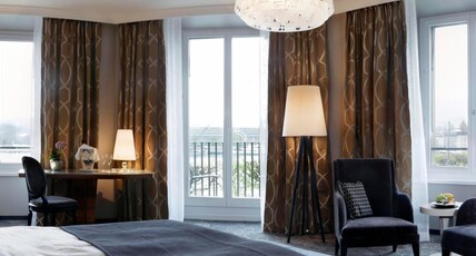 Hotel Schweizerhof Luzern Room Type - Lifestyle Junior Suite, facing the lake Hotel Schweizerhof Luzern Room Type - Lifestyle Junior Suite, facing the lake