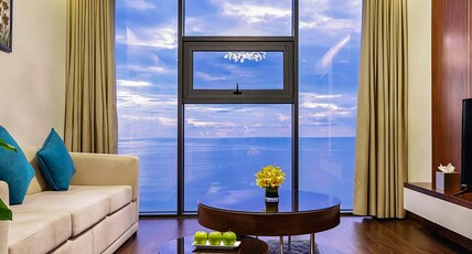 Maximilan Danang Beach Hotel Room Type - Two Bedroom Apartment with Ocean Front Maximilan Danang Beach Hotel Room Type - Two Bedroom Apartment with Ocean Front