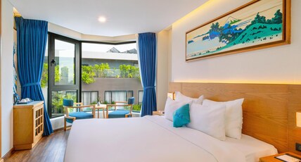Sala Danang Beach Hotel Room Type - Superior Double Room