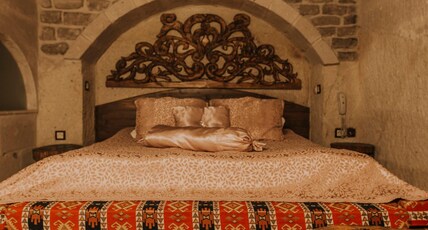 HOLIDAY CAVE HOTEL Room Type - Standard Triple Room