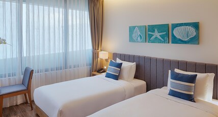 Parosand Da Nang Hotel -Belle Maison Parosand Da Nang Hotel Room Type - Deluxe Twin Room with Partial Sea View