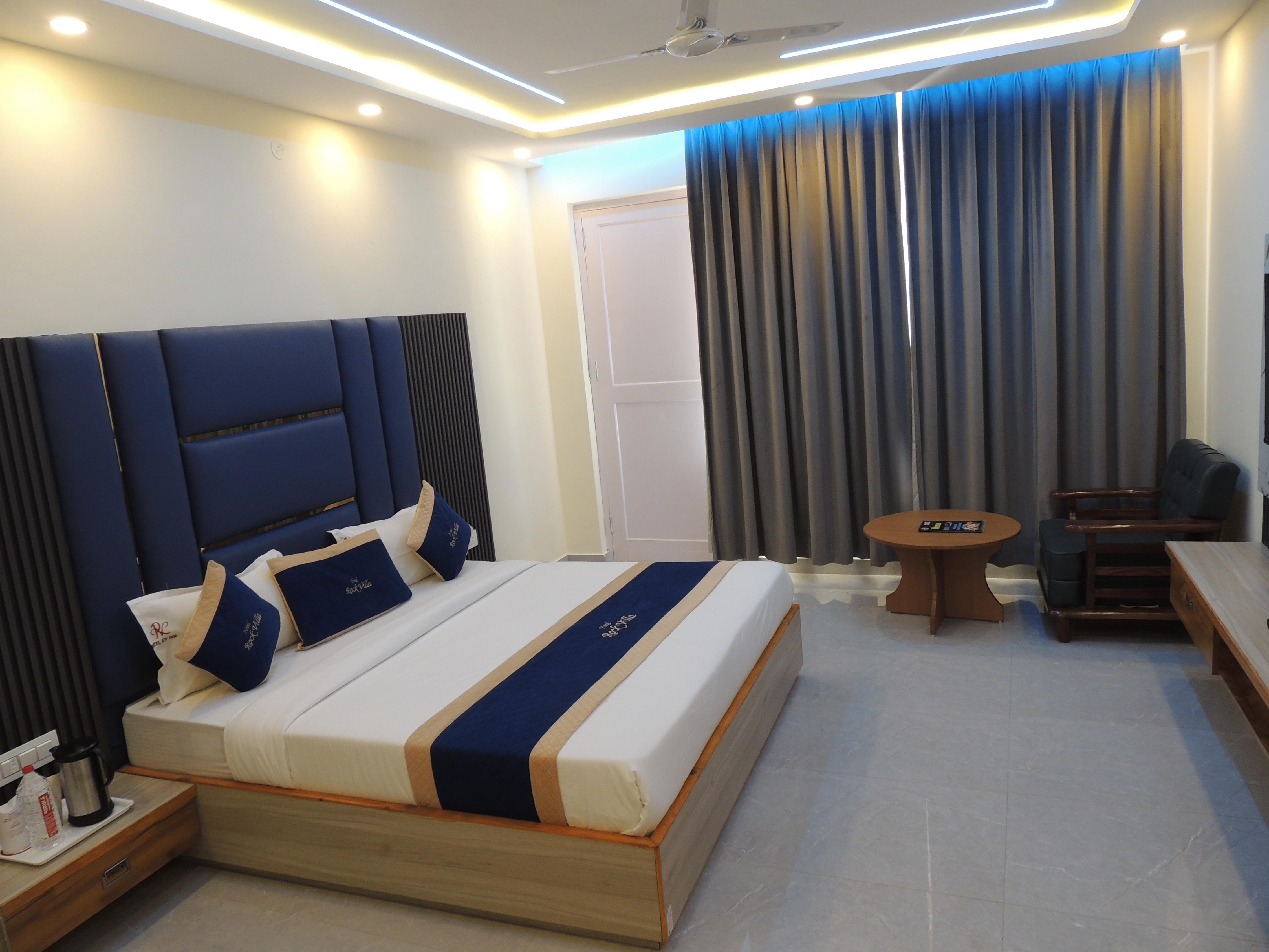 Pax Hotel Rock Villa With Swimming Pool. Room Type - Deluxe Room with Garden View