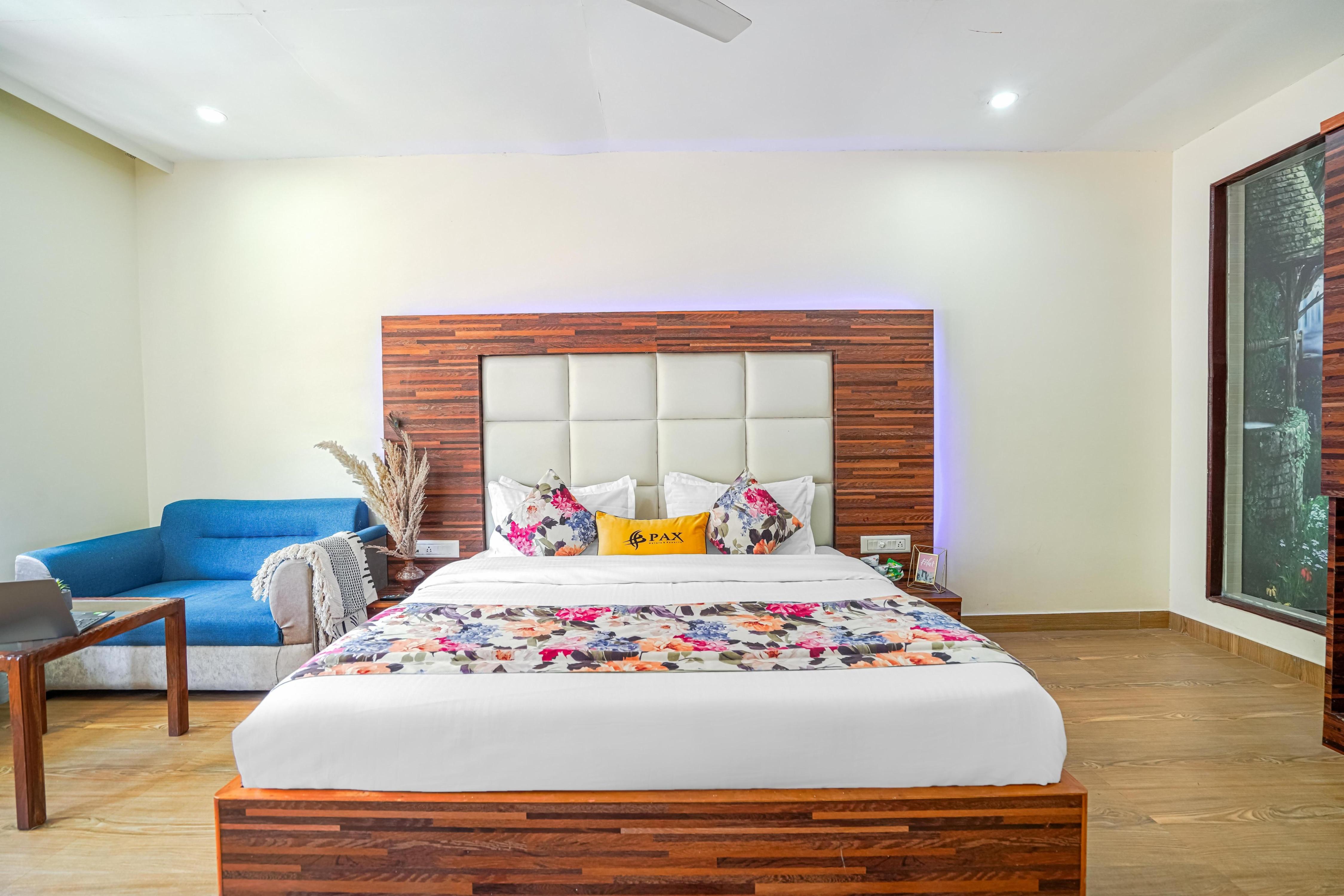 Pax Hotel Rock Villa With Swimming Pool. - Tap to explore photos