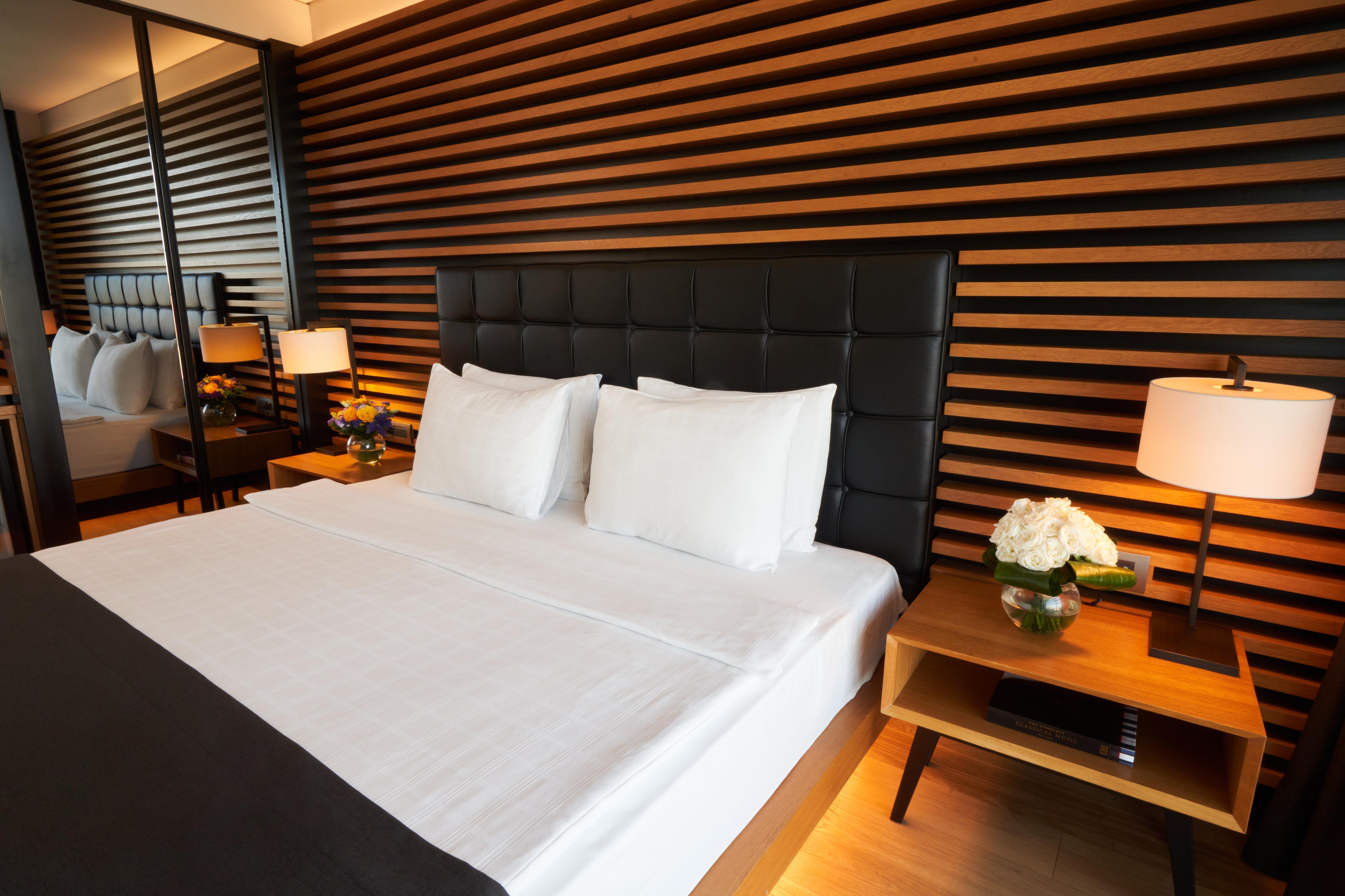Metropolitan Hotels Bosphorus - Tap to explore photos