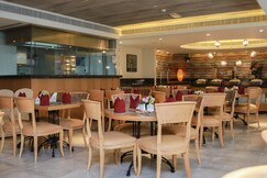 Versailles by Vieras Hotel